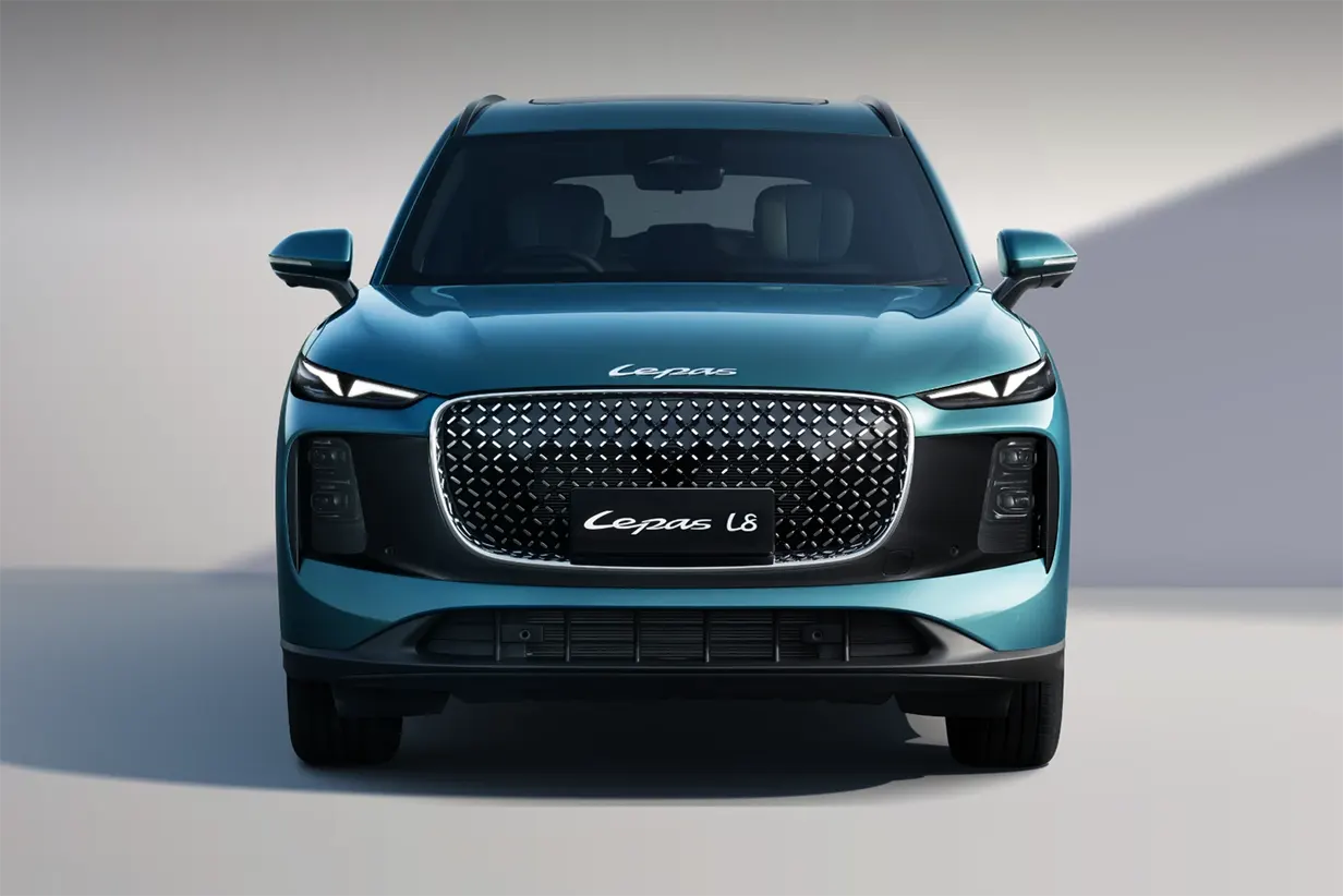 Exterior Chery Lepas L8 Leopard-Inspired Front Fascia