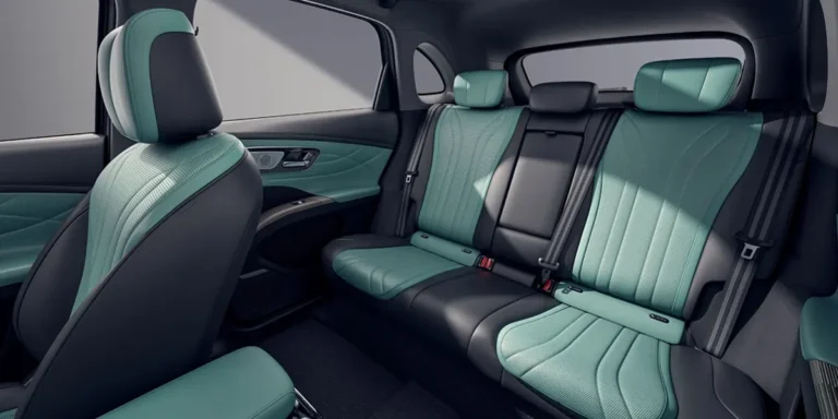 Desain ergonomis kursi depan Human-Centric Multi-functional Seats - Interior Chery Lepas L8