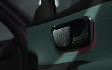 Detail tombol pengaturan posisi kursi Exquisite Door Trim dan Memory Seat Controls Chery Lepas L8.